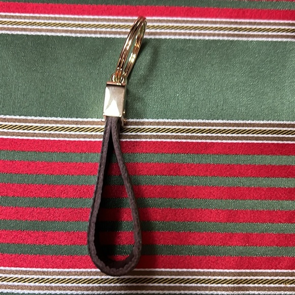 Louis Vuitton Mono Upcycled Key Ring - Picture 2 of 3